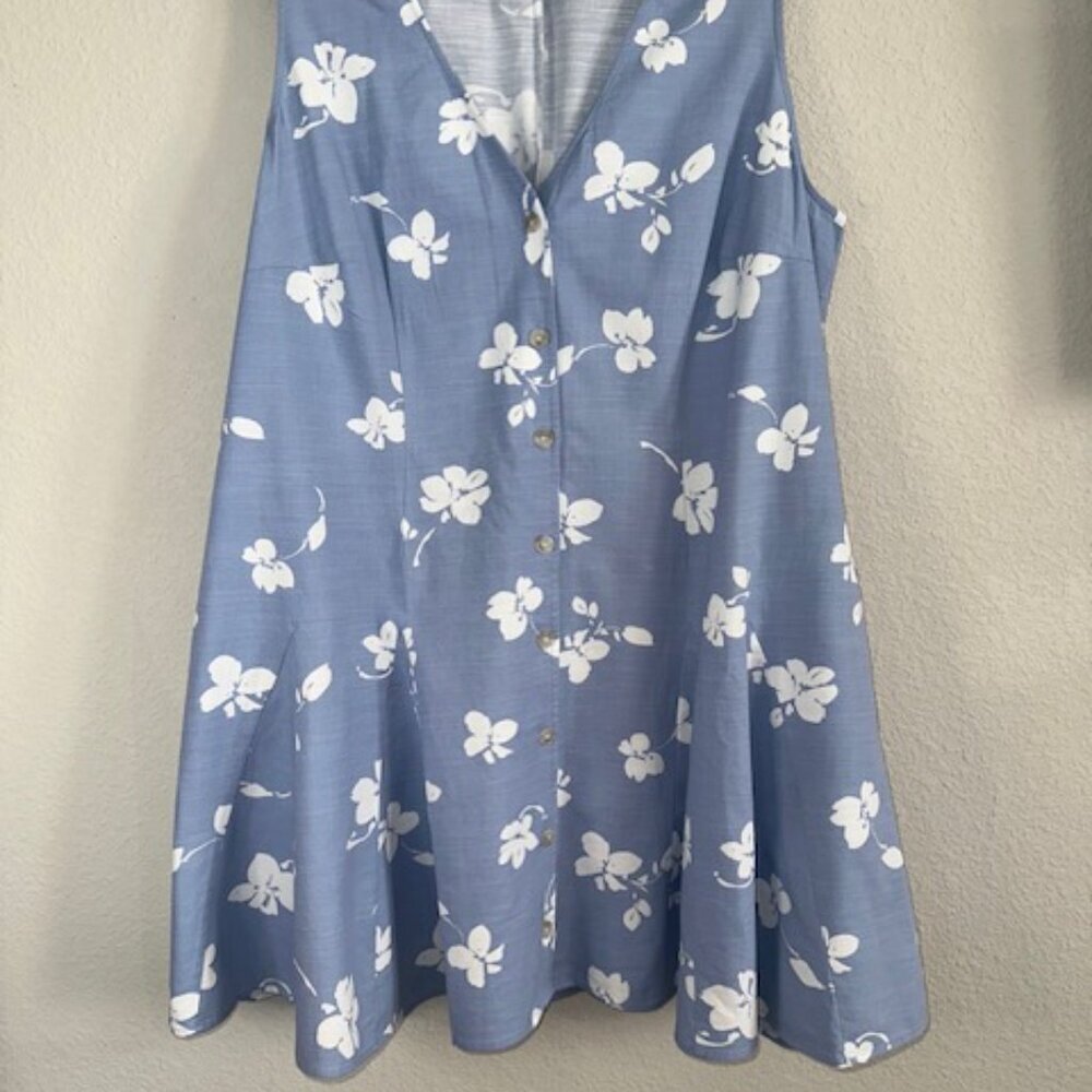 Universal Thread Blue Floral Midi Dress - Picture 3 of 8